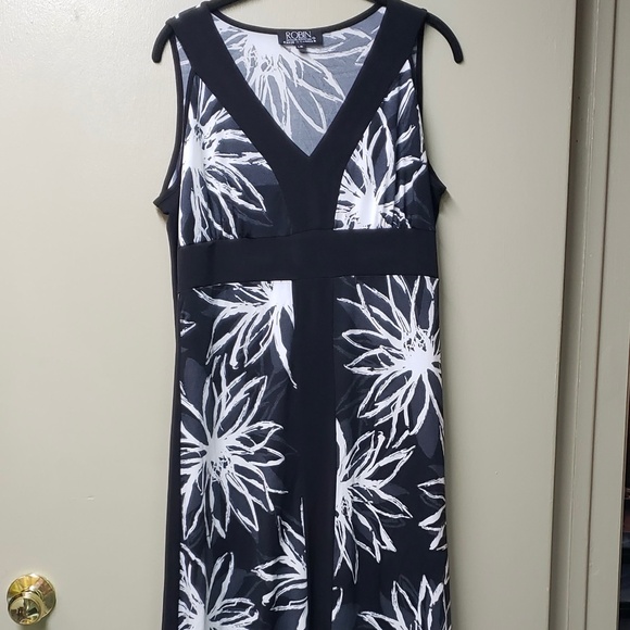 Designer Summer Dress By Robin, Made in Canada - Picture 1 of 5